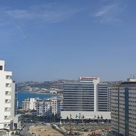 Ap 2Ch City Centre Parking En Face Hilton A Cote Du Plage Tánger Exterior foto