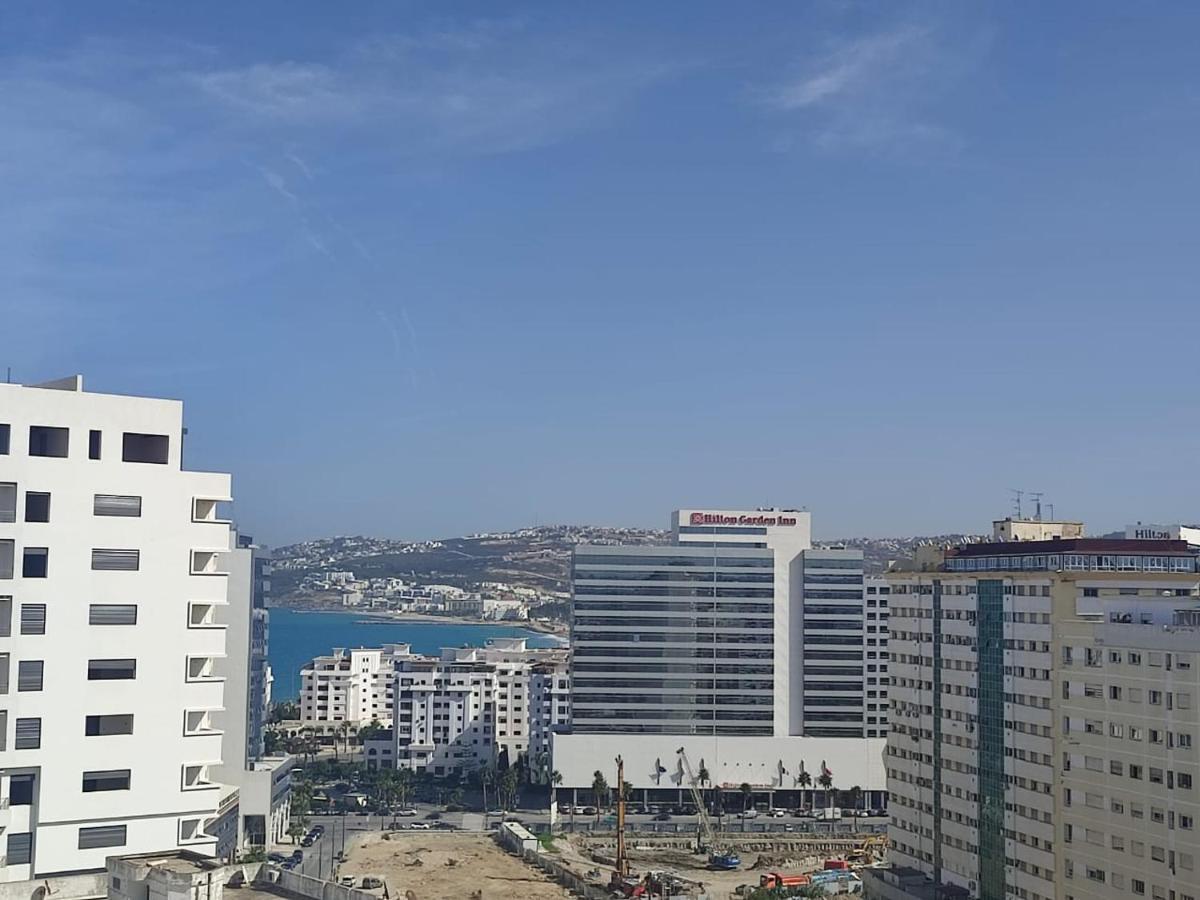 Ap 2Ch City Centre Parking En Face Hilton A Cote Du Plage Tánger Exterior foto